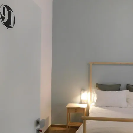 Novantuno לינה וארוחת בוקר